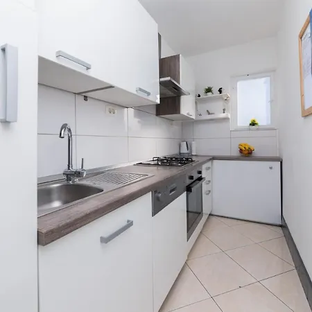 David Apartment Bibinje