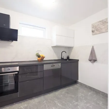 David Apartment *